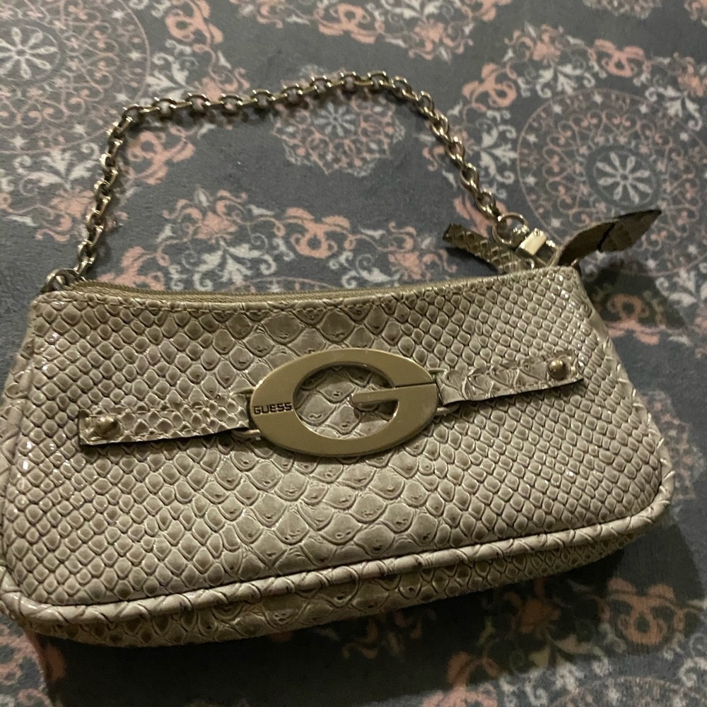 Wristlet